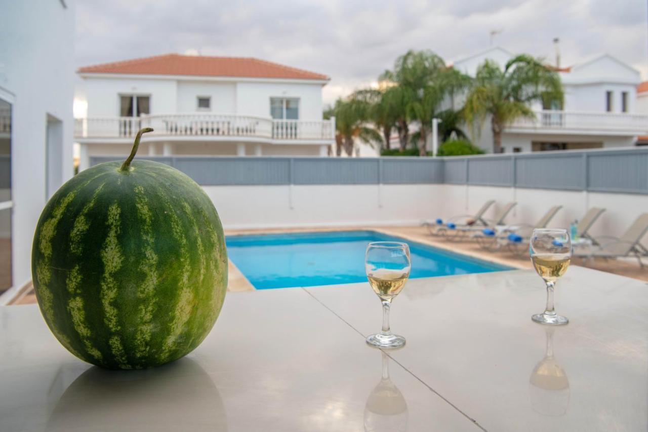 Villa Ruby Nissi Beach Ayia Napa Exterior foto