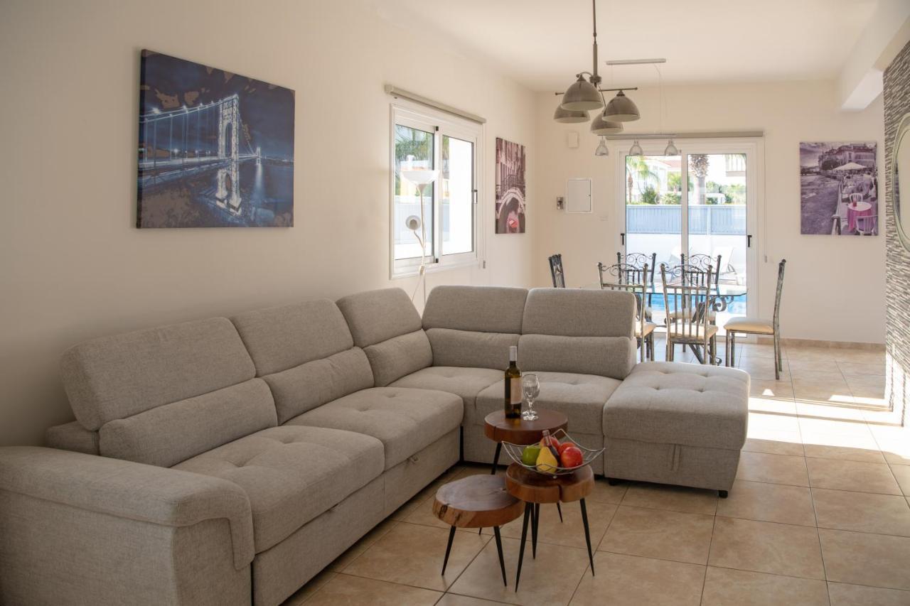 Villa Ruby Nissi Beach Ayia Napa Exterior foto
